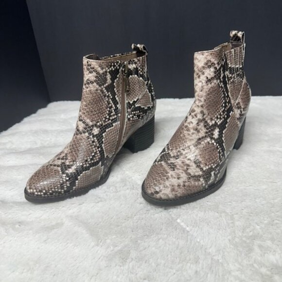 Blondo Waterproof Ankle Boots With Heel Zip Closure Size 8 - Picture 6 of 11